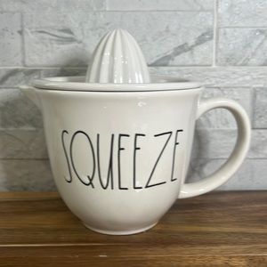 Rae Dunn “Squeeze”